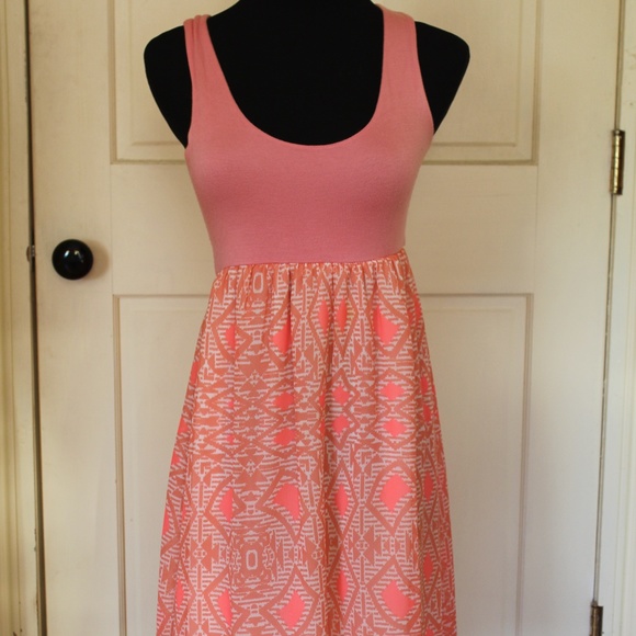 Cute Pink Summer Dress - Picture 1 of 4